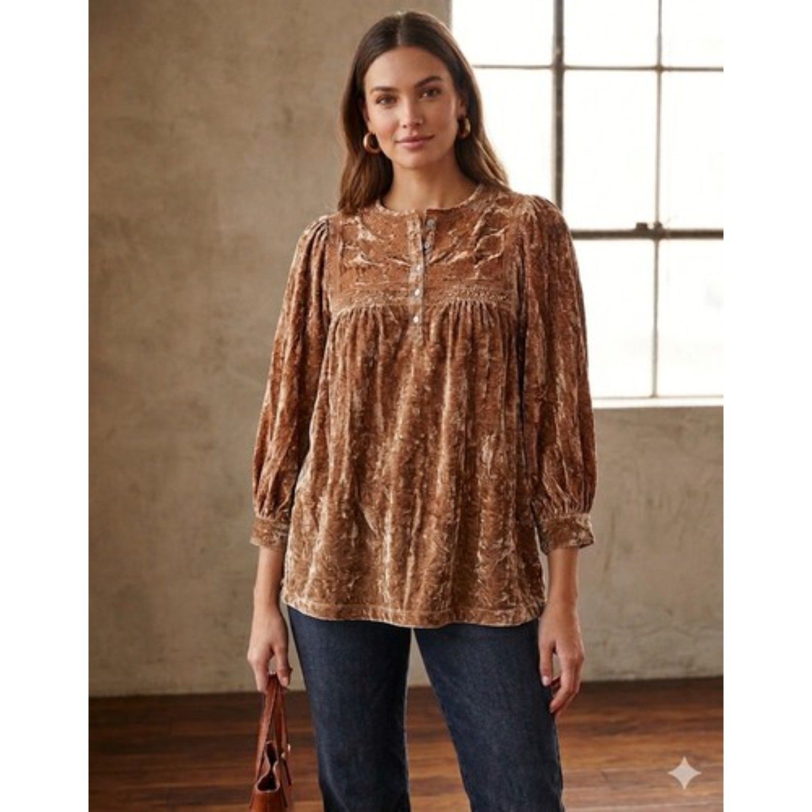 Tru Luxe Jeans Velvet Blouse Womens S Tonal Embroidered High-Low Hem Top New